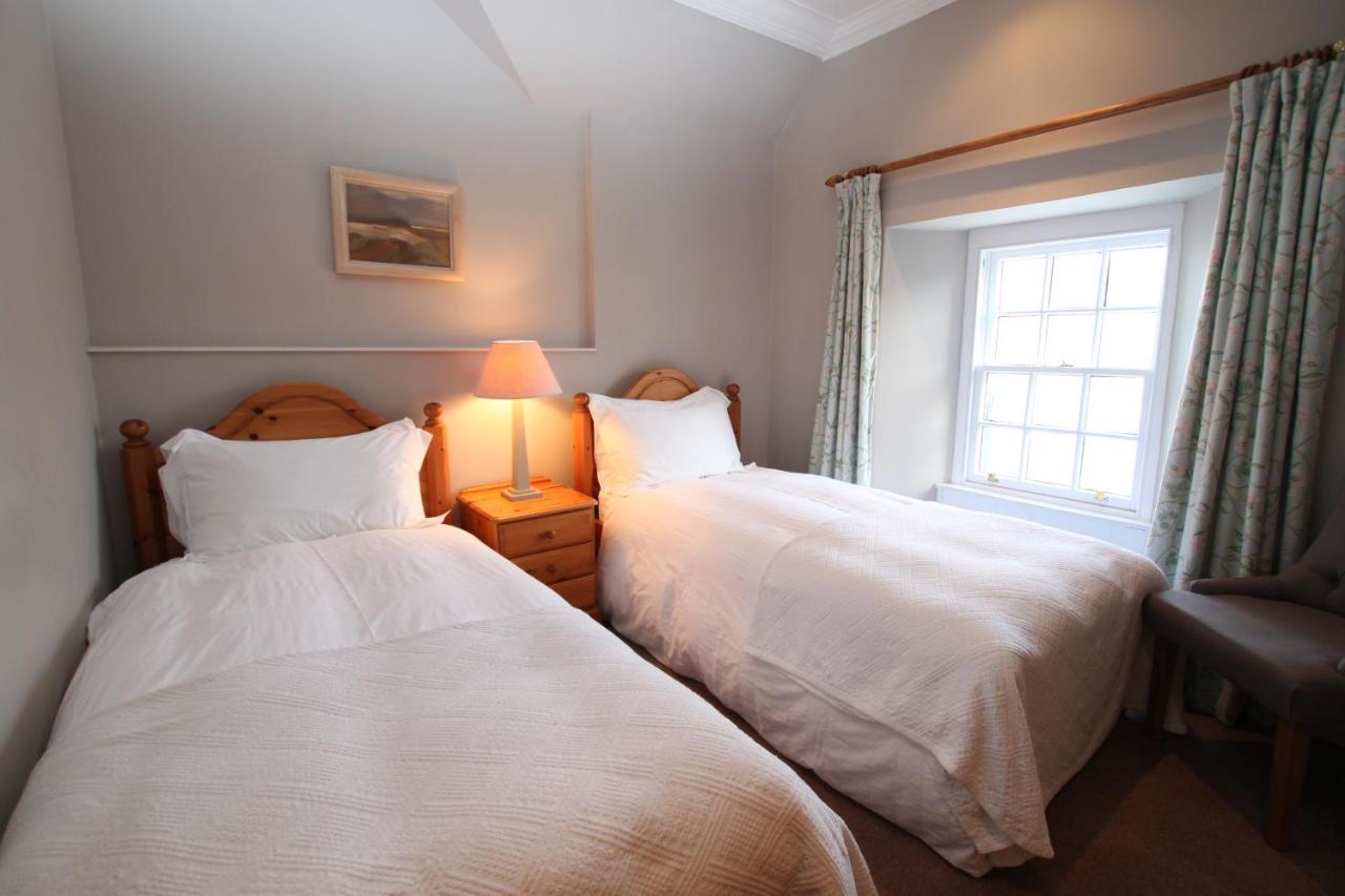 The Colonsay Hotel Isle of Colonsay Екстериор снимка